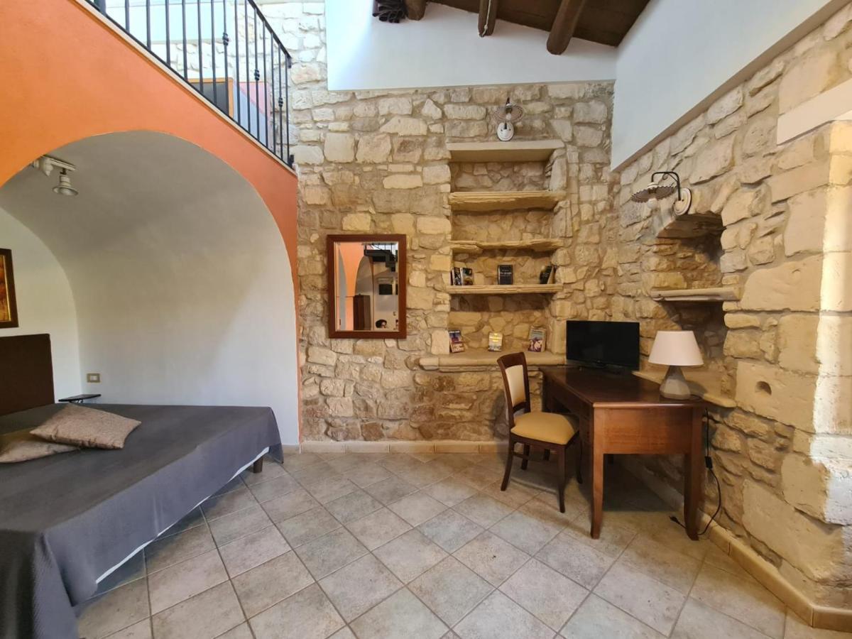 L'Apparthotel Ragusa Esterno foto