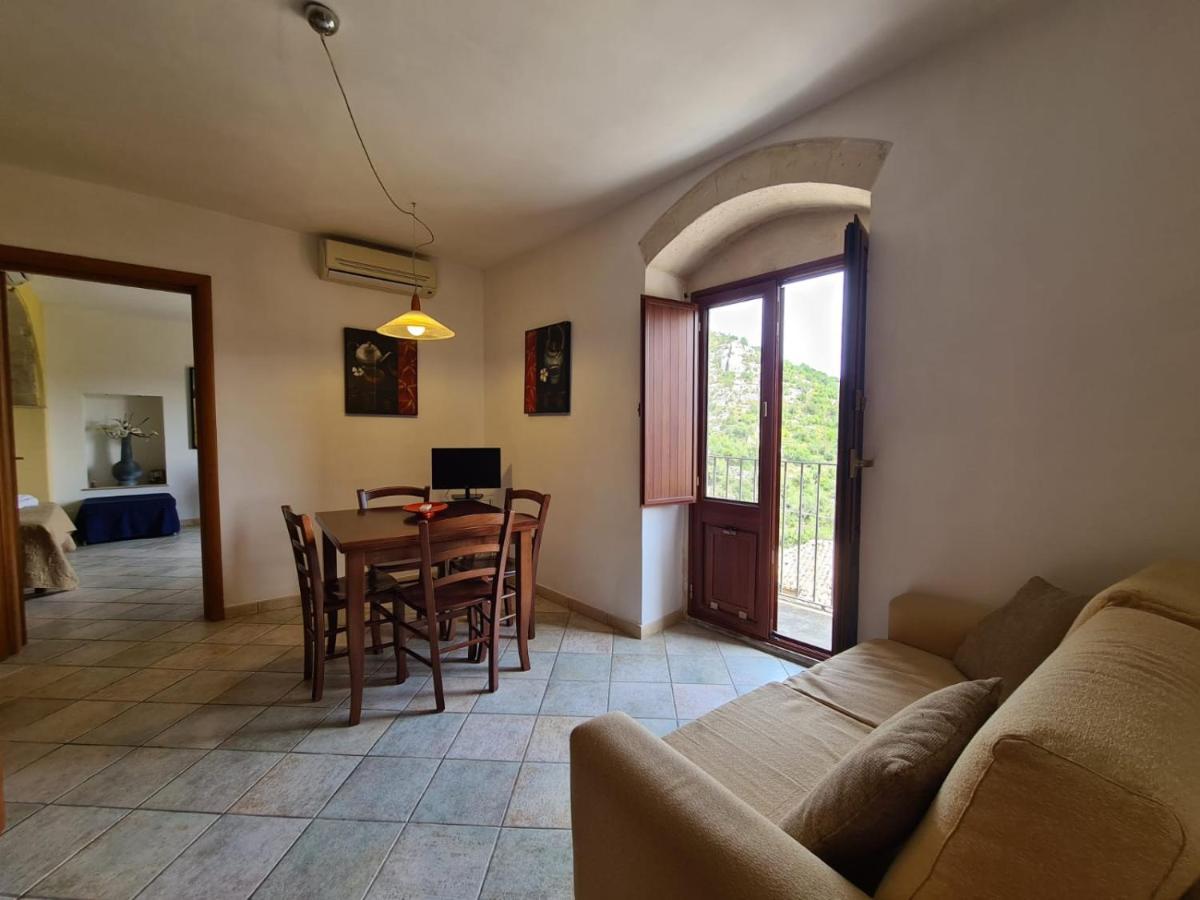 L'Apparthotel Ragusa Esterno foto