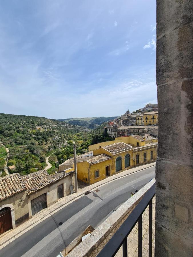 L'Apparthotel Ragusa Esterno foto