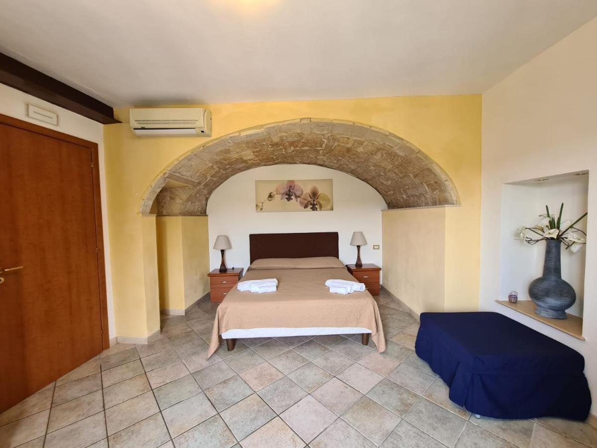 L'Apparthotel Ragusa Esterno foto